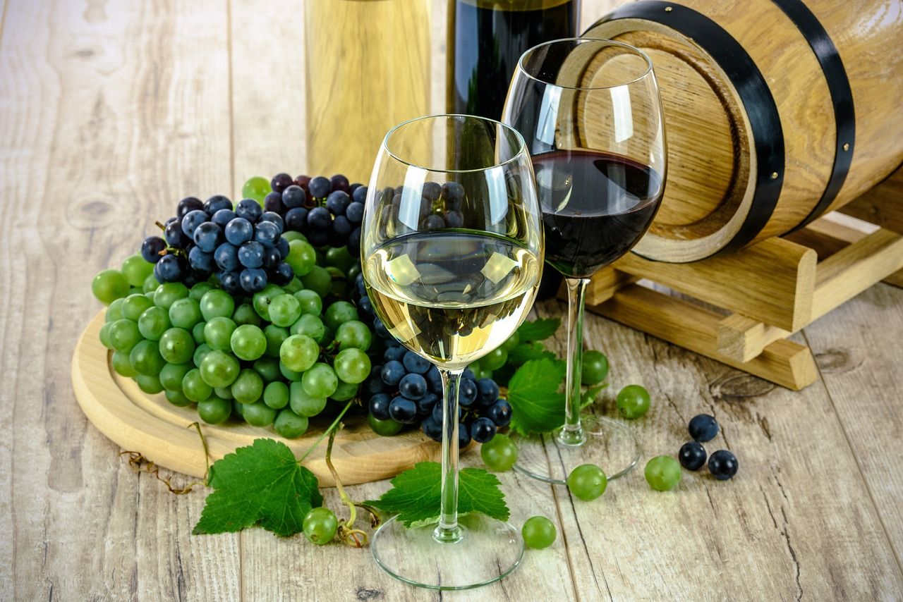 Różnorodność win z regionu Morza Egejskiego