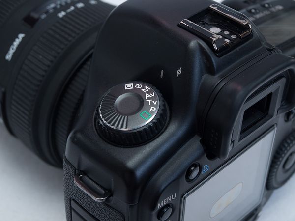 Przegląd najmodniejszych akcesoriów fotograficznych dostępnych na rynku